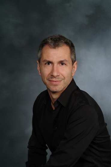 Dr. Simon Scheuring Wins $6 Million NIH Director’s Pioneer Award